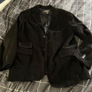 Kenneth Coke means corduroy jacket/blazer.